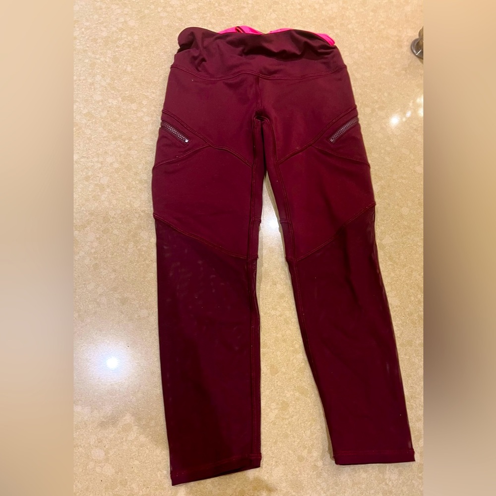 Ivviva girls size 7 burgundy leggings!!!!!